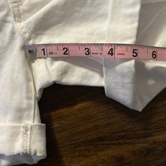 Gap Women’s 0 / 25 Shorts Mid Rise White Denim Cuffed 5" Inseam Stretch - Picture 10 of 12